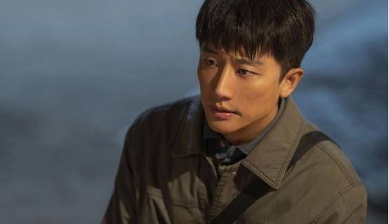 黄尧饰演的白麦苗,虽然装扮土气,但是却让人记忆犹新