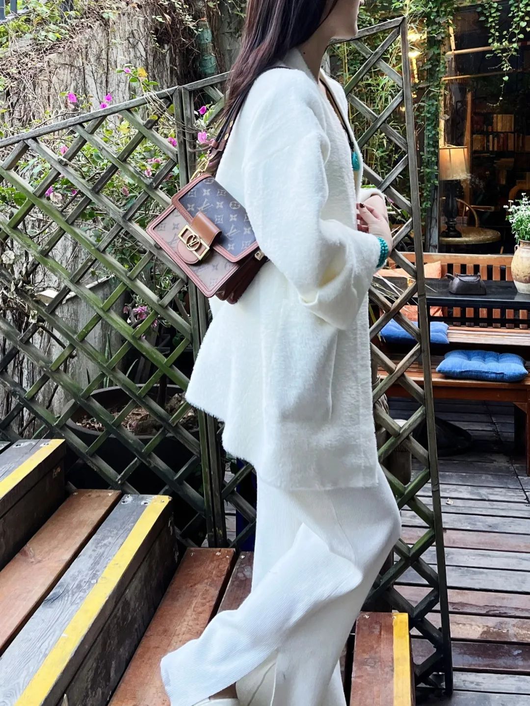 lv达芙妮mini最火的包包lvdauphine上身效果太好看了