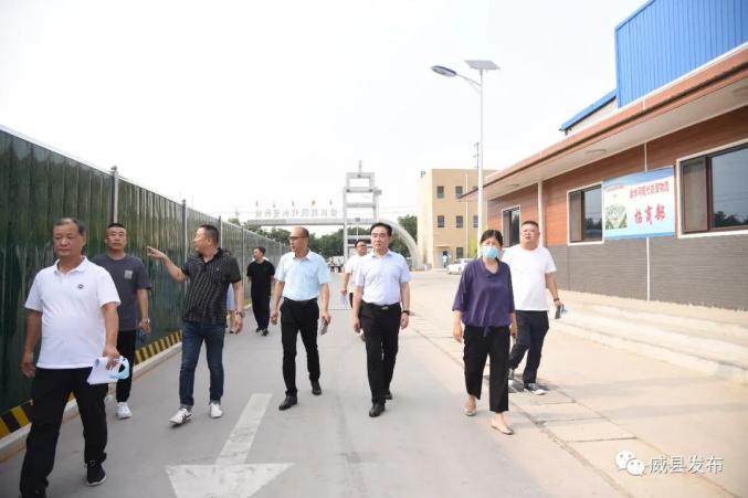 威县县委常委,宣传部长张泽峰督导文明城市创建点位