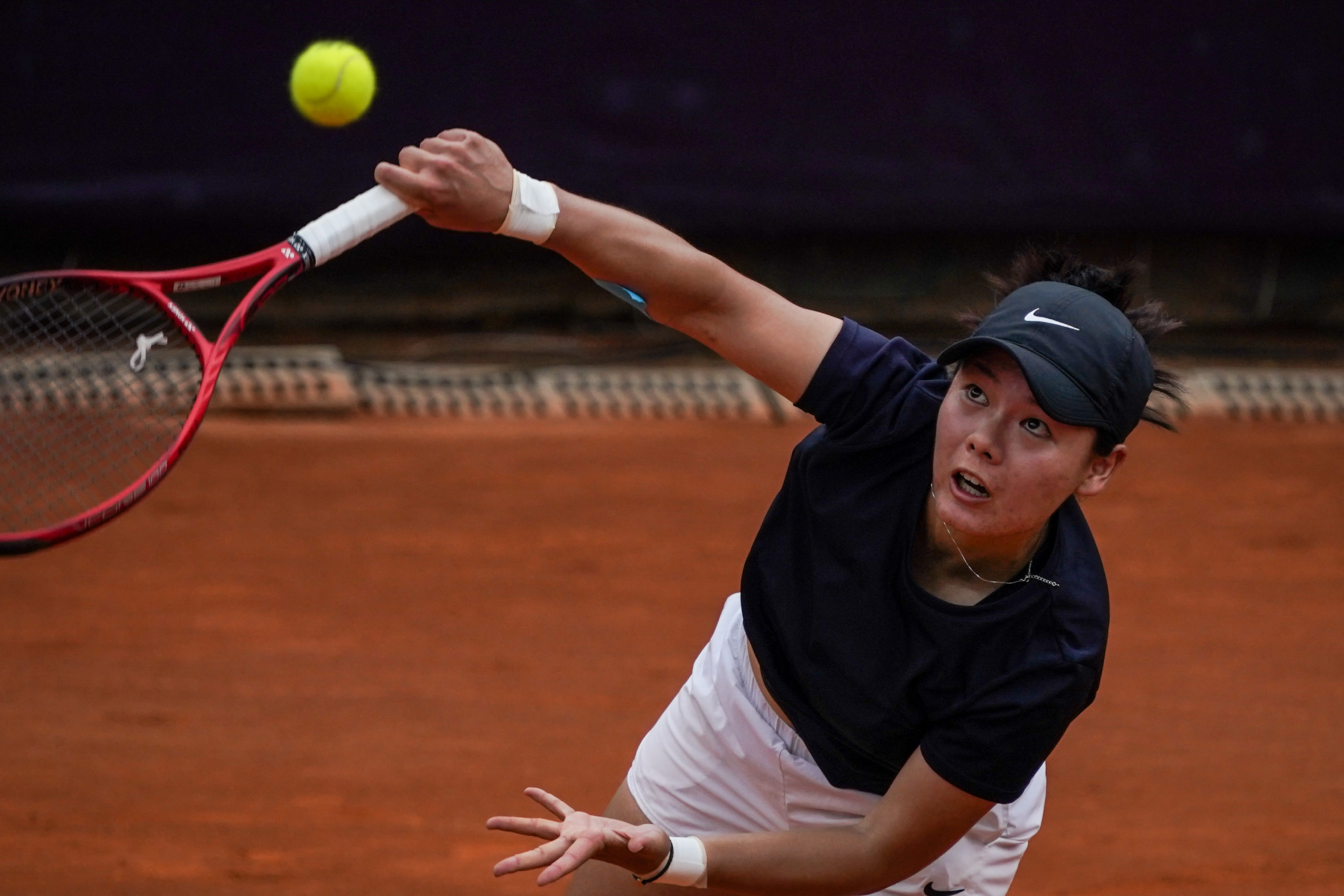 网球——2020中国巡回赛安宁站:曹思齐晋级决赛