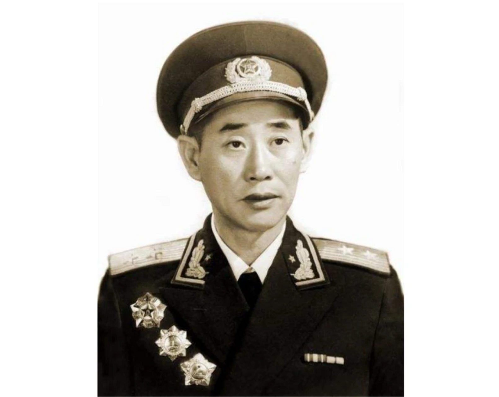 抗美援朝志愿军十虎将,个个都是骁勇善战的将军,战绩斐然