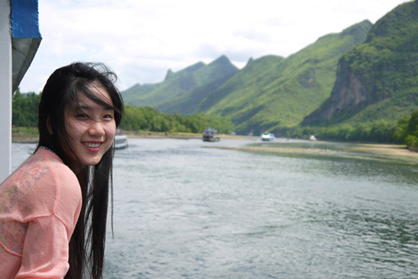 广西13个城市的美女在长相上都有什么特点,哪里的最美?