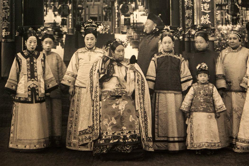 慈禧太后为何能稳固掌权47年这3张王牌在手谁敢夺权