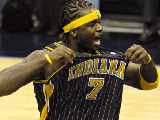 深度分析:被打架毁掉的内线,小奥尼尔有着怎样的职业生涯