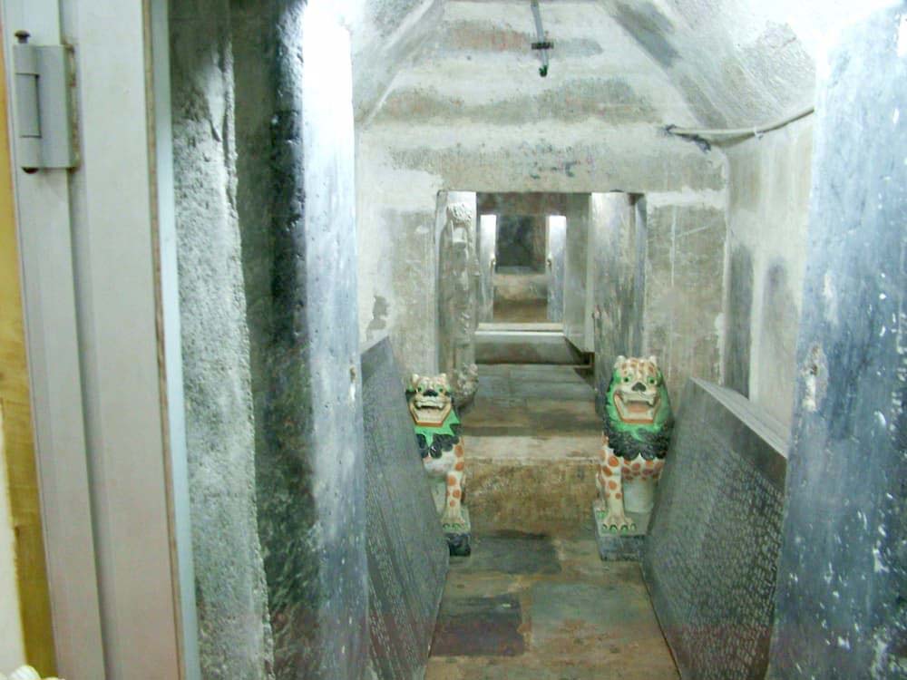 千年古塔下暗藏神秘地宫!"佛祖真身"重现人间?究竟是怎么回事