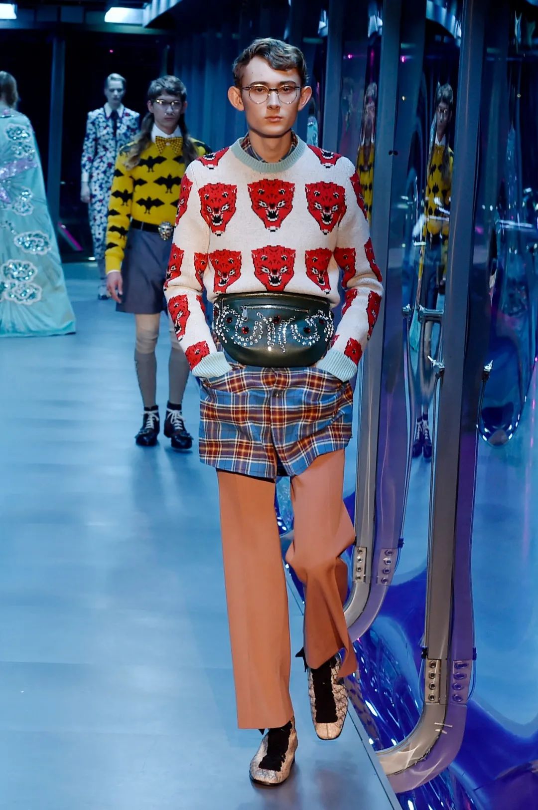 巴黎世家这样的"土酷",到底酷不酷?