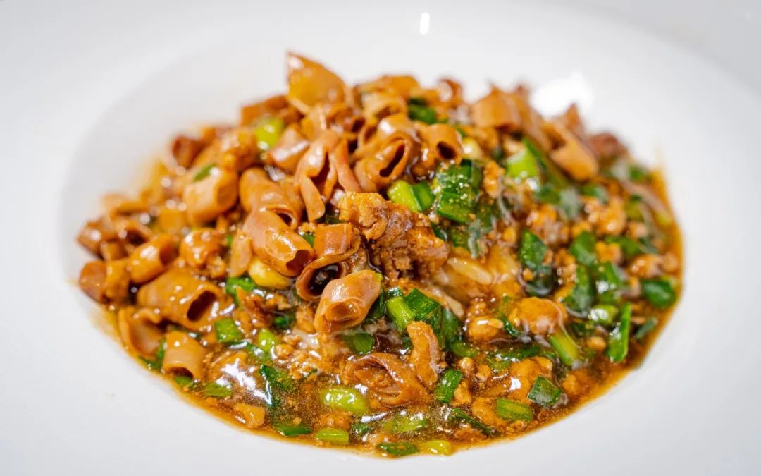 盛夏最想逃去的海鲜之城,平均气温23℃!