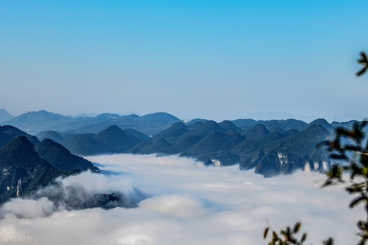 2023年10月15日,重庆市酉阳县后坪乡的早晨,如诗如画