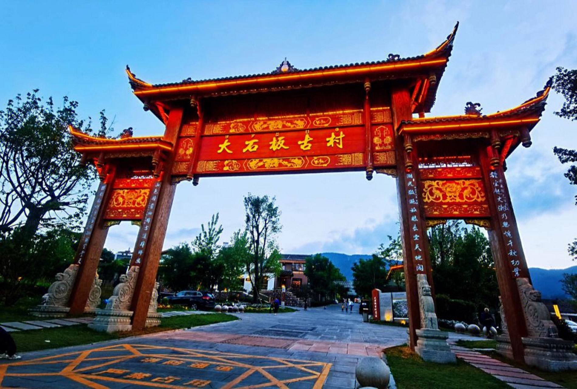 邛海之畔,大石板村,一个藏在四川西昌的世外桃源!