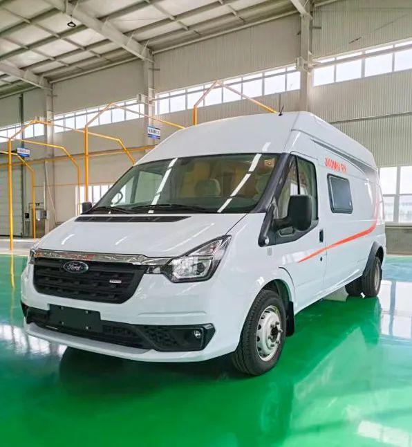 九木房车福特f500版 新世代全顺底盘 四座横床 商务旅居两用