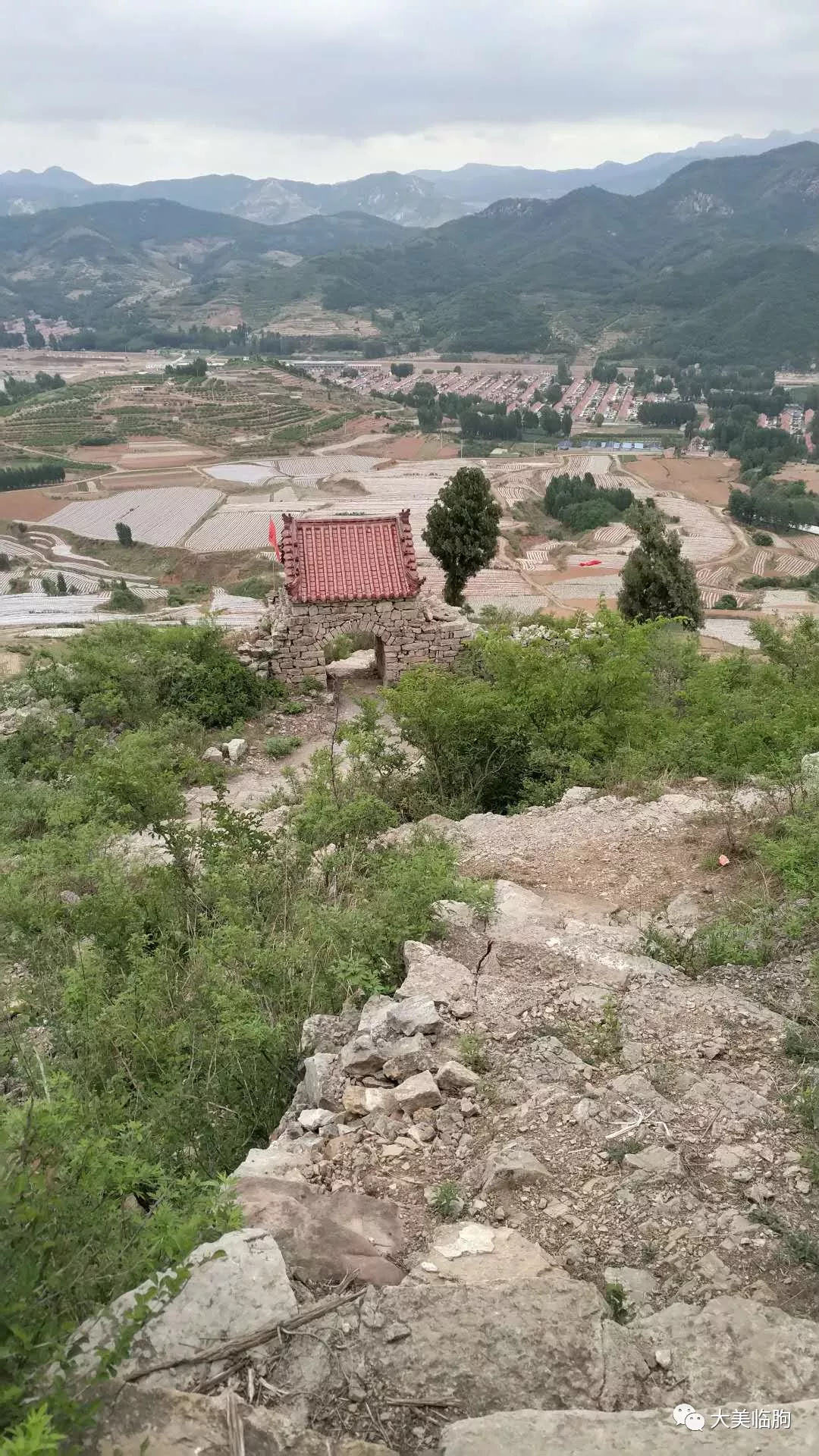 摄影:张明友粟山粟山位于临朐城北1.