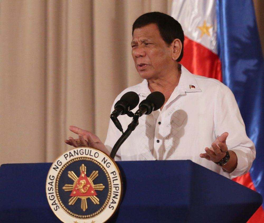 菲律宾国防部长:苏比克湾不会有美军基地,我可以向你保证