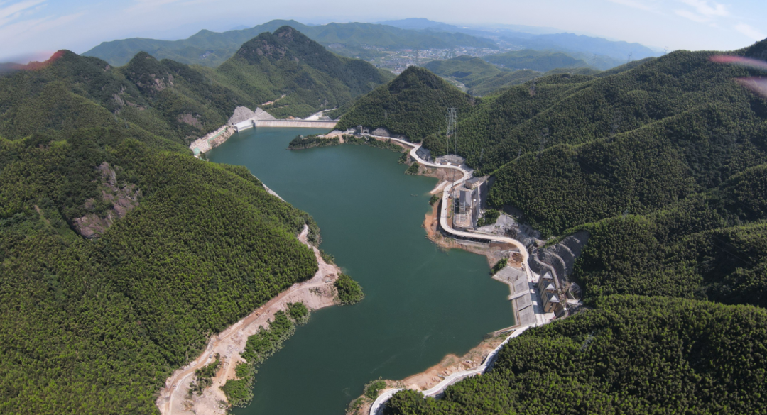浙江安吉长龙山抽水蓄能电站首台机组投产