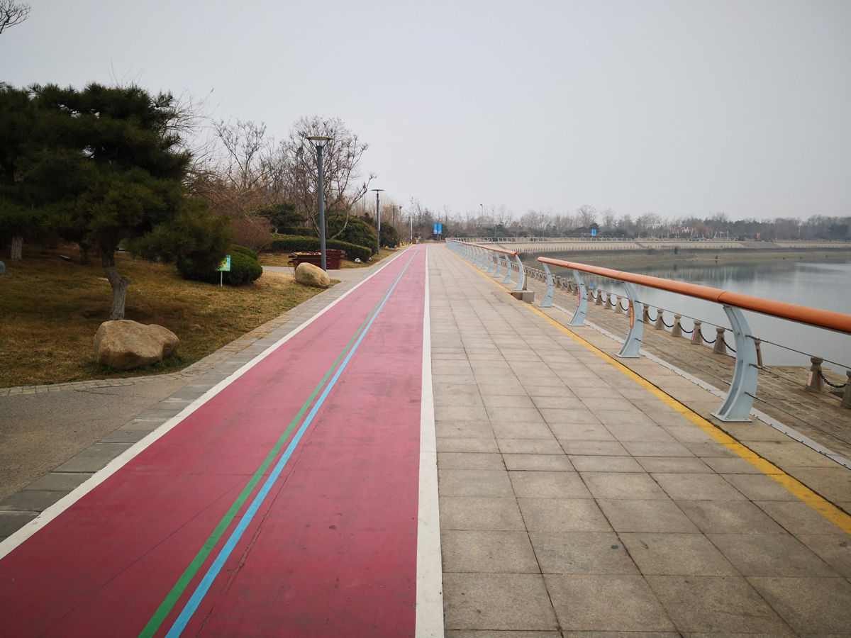 景区道路彩色标线 道路彩色三线