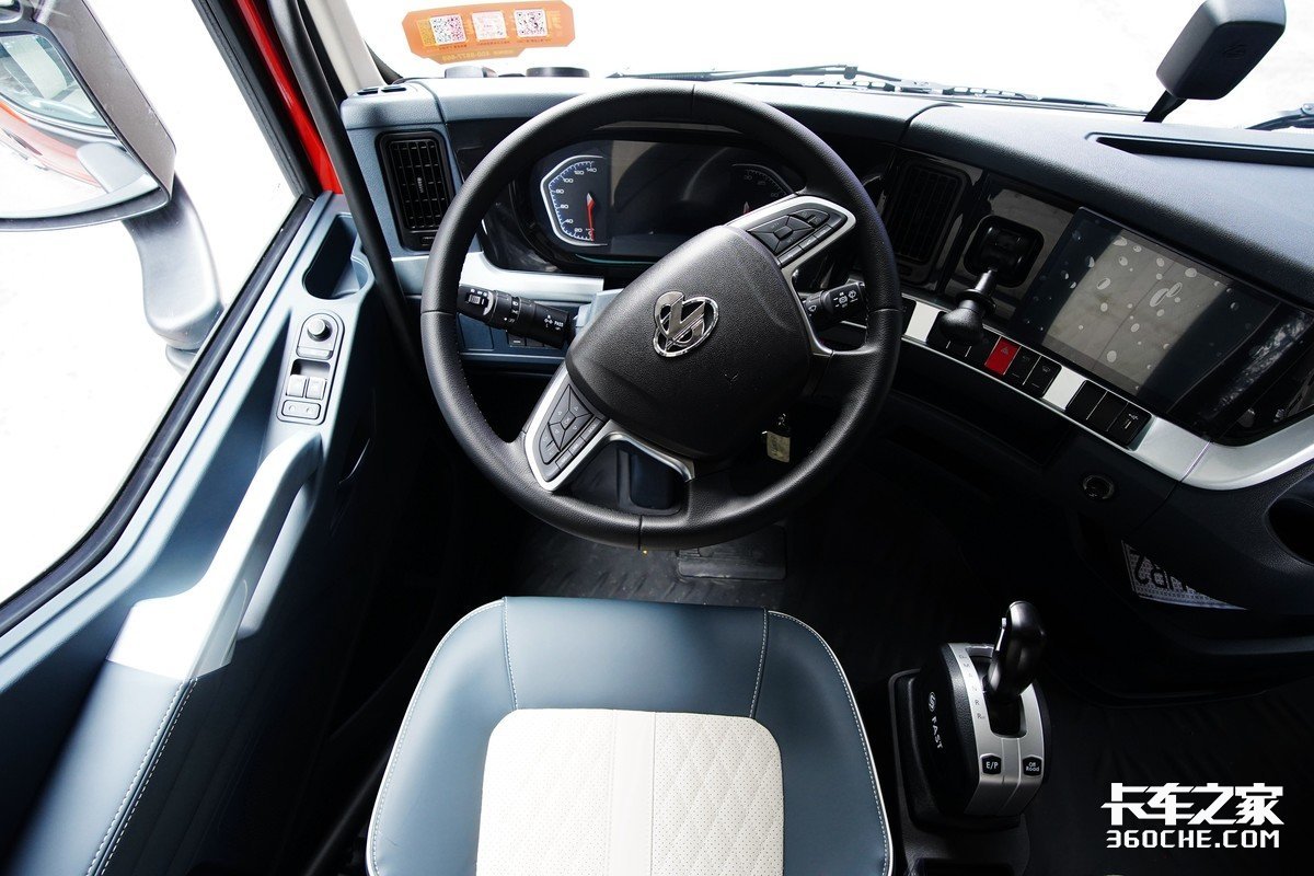 潍柴510马力配12挡amt,2022款乘龙h7"上新"!这些地方变了