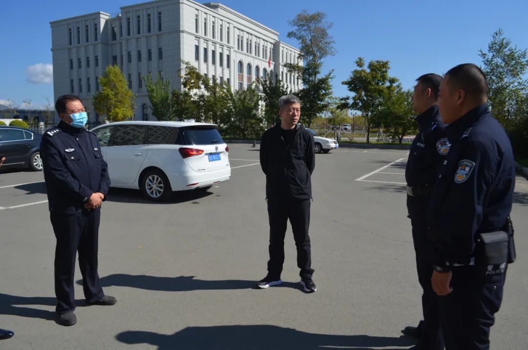 蛟河市公安局圆满完成国庆节安保工作