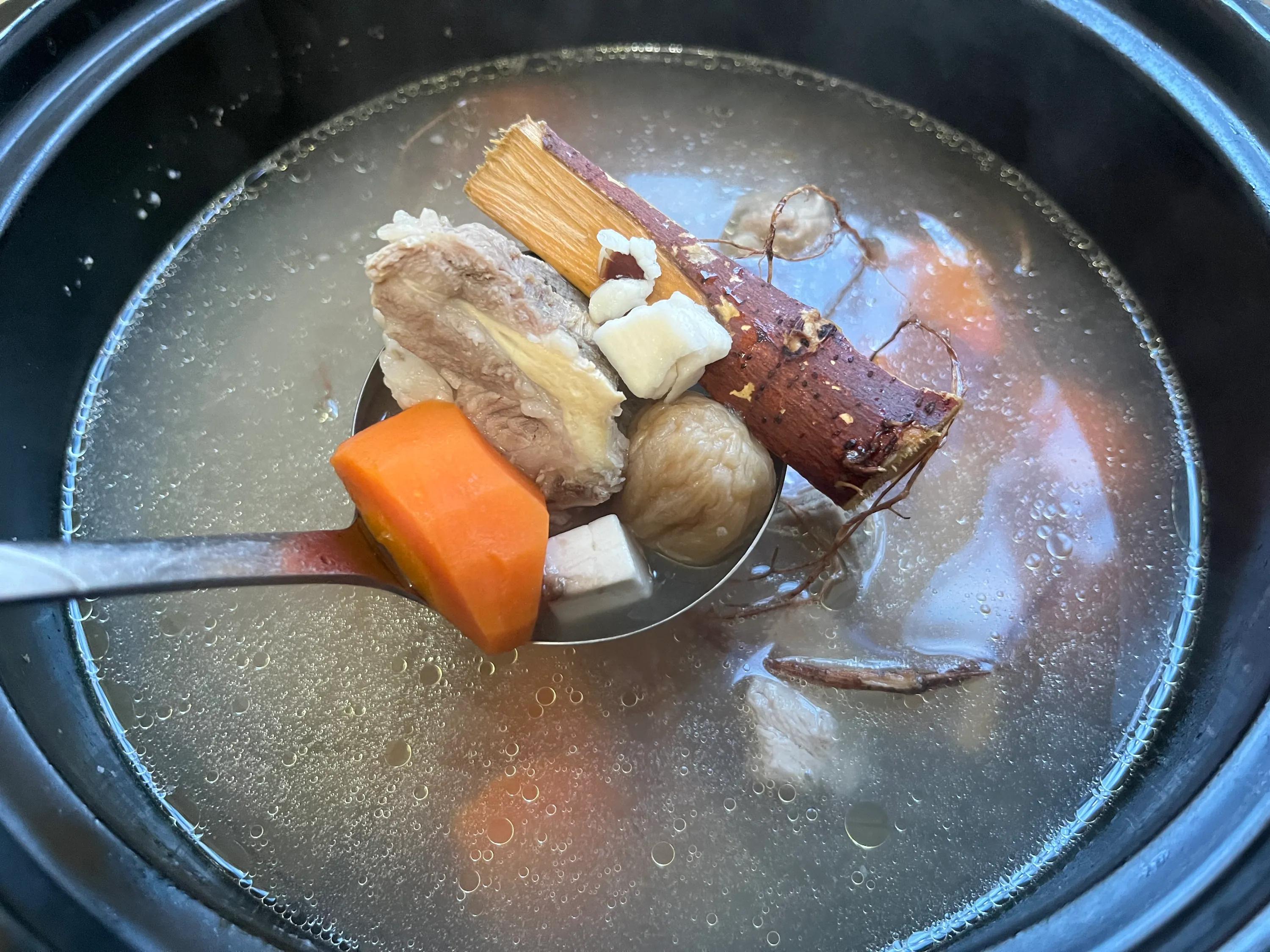 五指毛桃汤,奶香浓郁,清热解毒,祛湿健脾