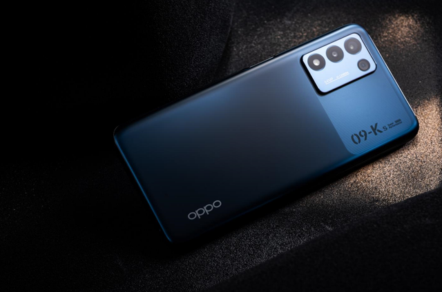 图赏:1500元就能入手oppo k9s,这手机的性能配置真香