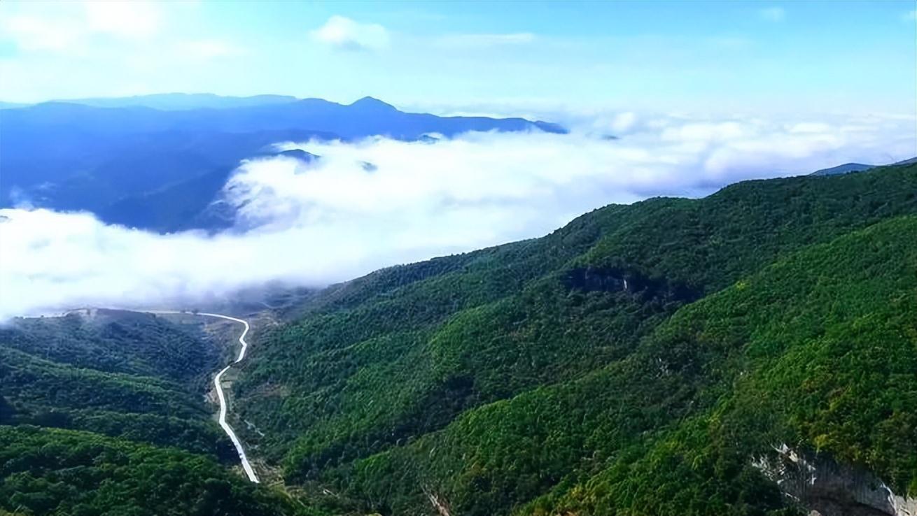 交口县云梦山风景区图片