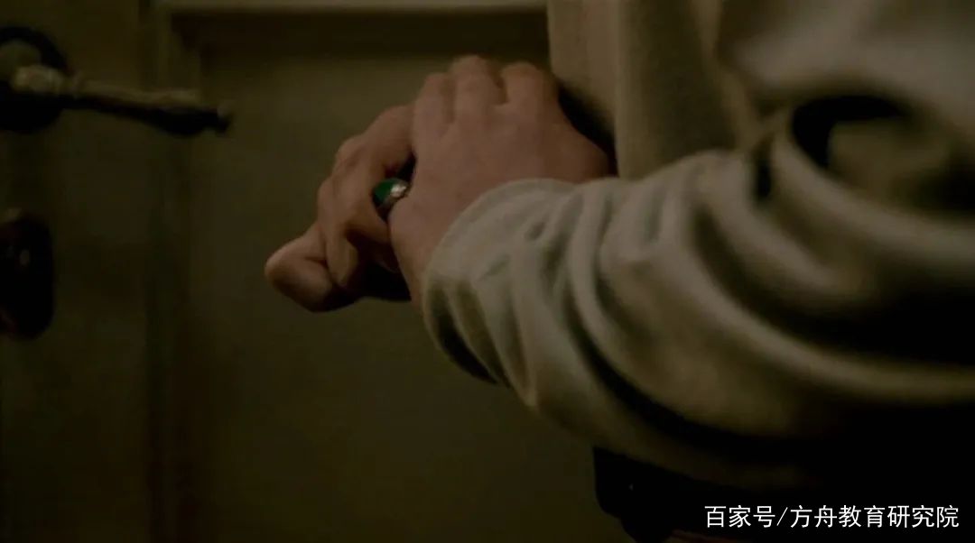 山东苟晶案|那个偷走她人生的顶替者,23年来在过怎样的生活?插图8 山东苟晶案|那个偷走她人生的顶替者,23年来在过怎样的生活?插图8