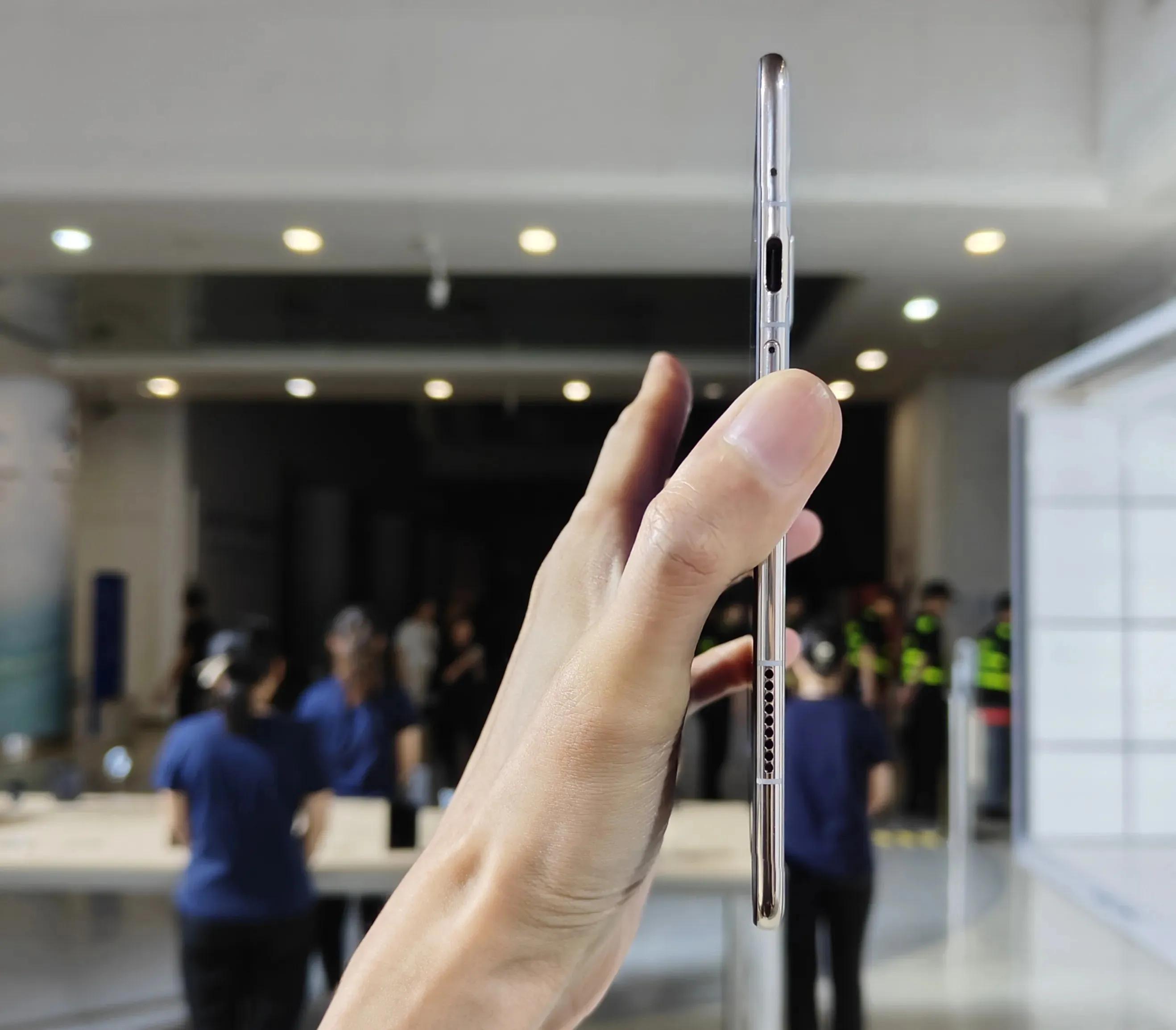 华为手机国内出货量暴涨76.1%重返top5,oppo登顶,vivo全球跌出前5