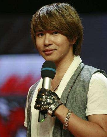 回顾:与汪涵传不和,离开《天天向上》拜师郭德纲,欧弟为何没翻身