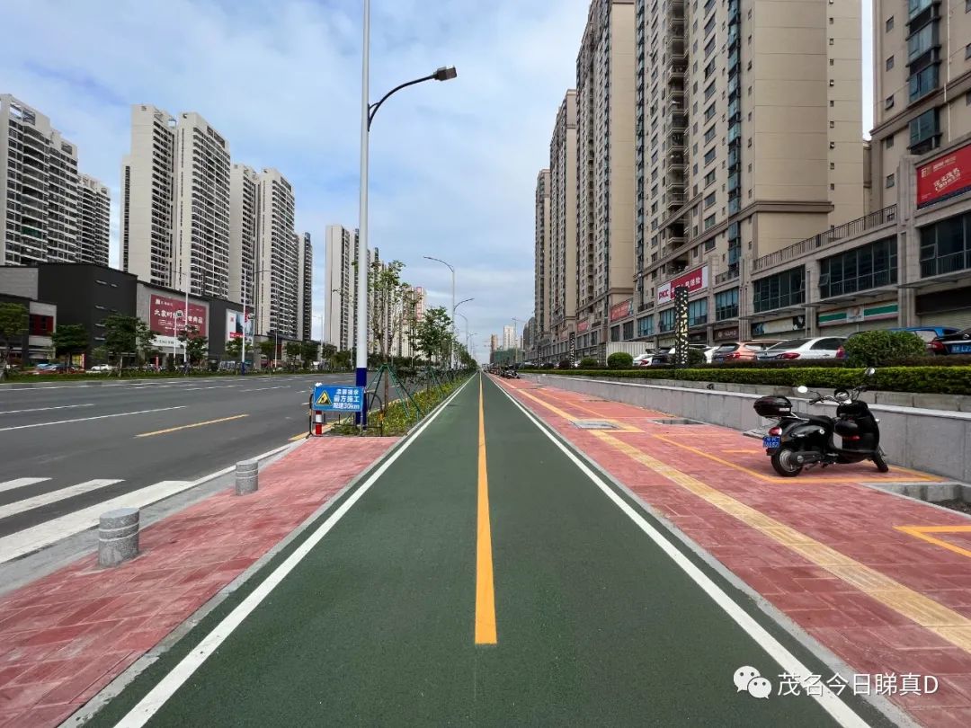 最靓的街——茂南大道,扩建临近尾声,但还有几块"硬骨头"未啃