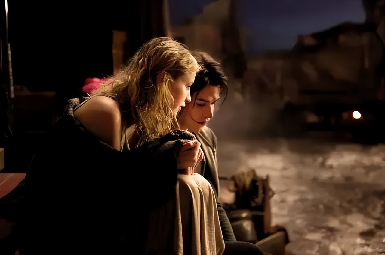 雨果《笑面人》:看不穿的是人心,看得穿的是人性