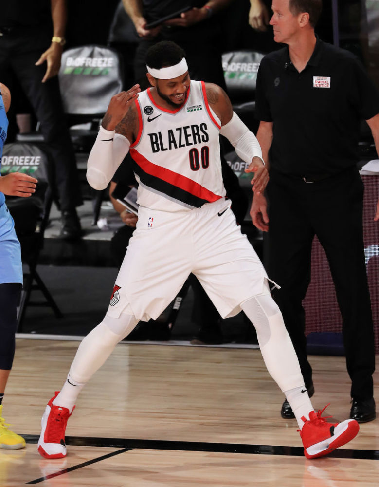 安东尼一战征服全美!开拓者有他稳进季后赛