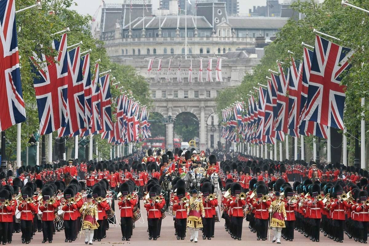 其实他们对英国用情至深,现在又是新轮回