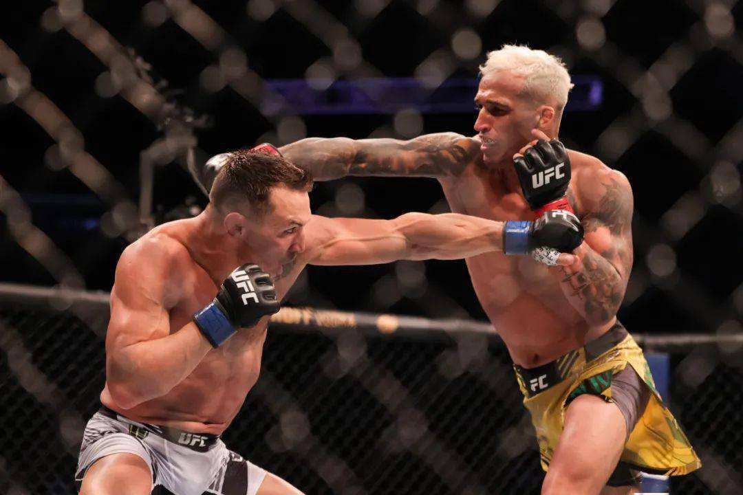 ufc格斗之夜 奥利维拉 vs盖奇 载入史册的大战1177中文直播及回看