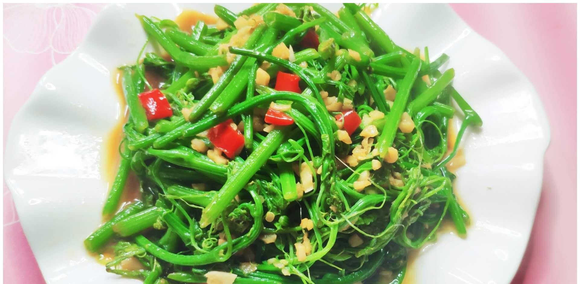 春天的味道,就是把这些嫩嫩的菜尖尖儿掐上一大把,端上餐桌