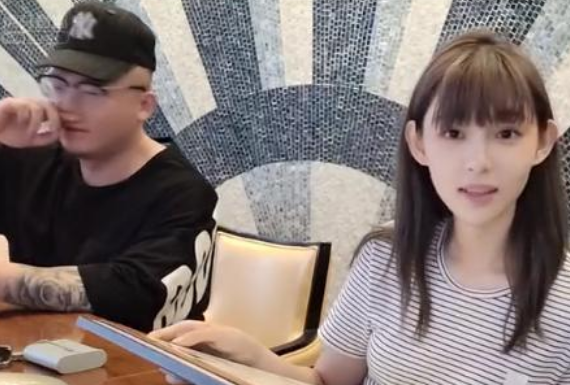 全网第一撩妹高手李二狗,pcrc创始人,一辆车就抵王思聪一个车库