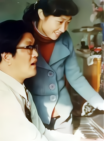 音乐家施光南的妻子洪如丁丈夫离世32年她的痴爱让人心痛