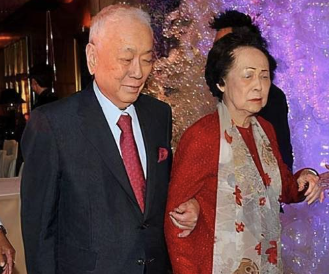 回顾4个有福气的香港富老太丈夫身家几百亿只爱原配个个长寿