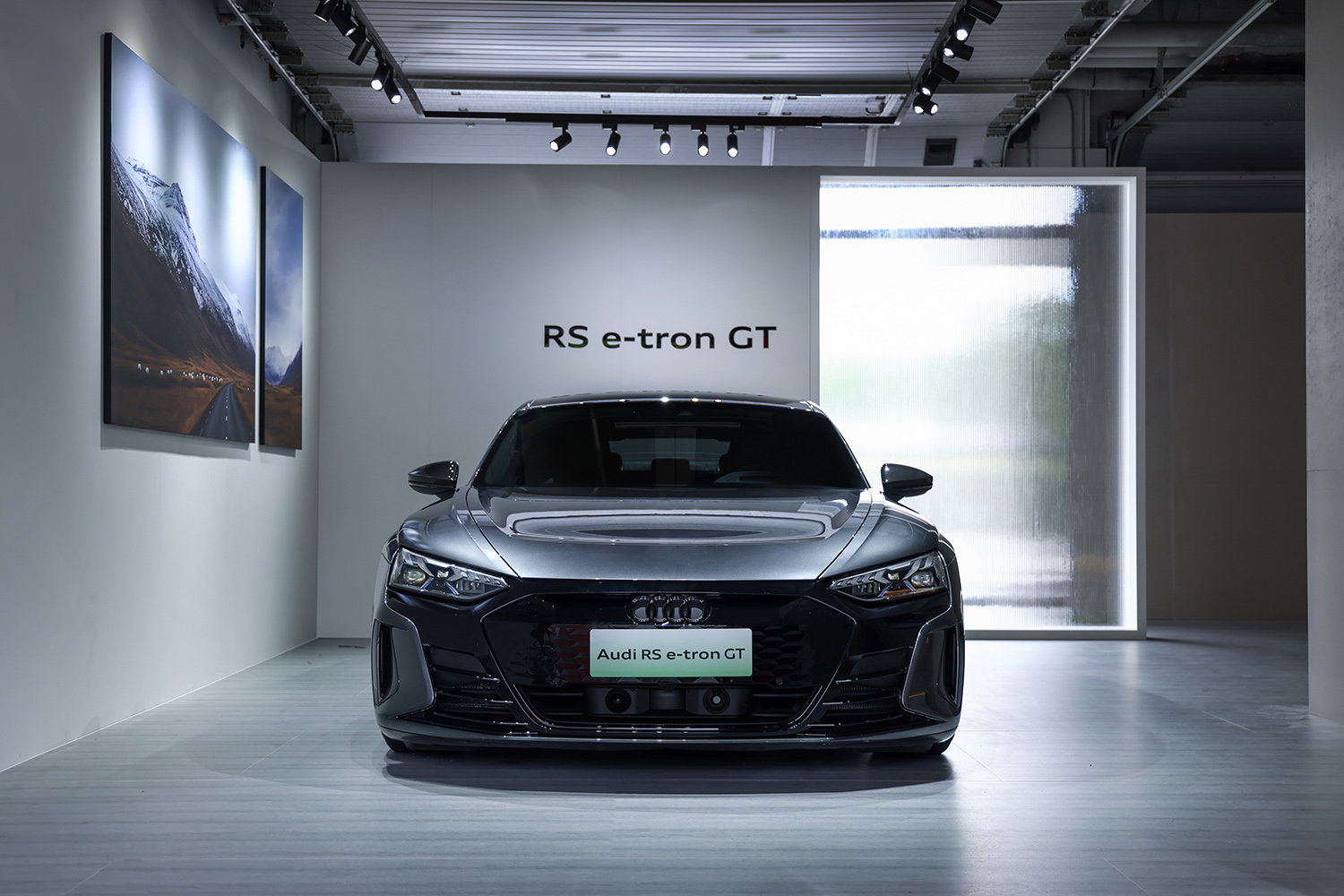 电动时代grandtour,指导价146.88万奥迪rse-trongt,正式上市