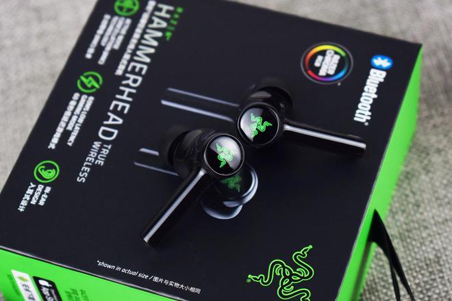 雷蛇战锤狂鲨x真无线蓝牙耳机上手体验,信仰和性能我都要