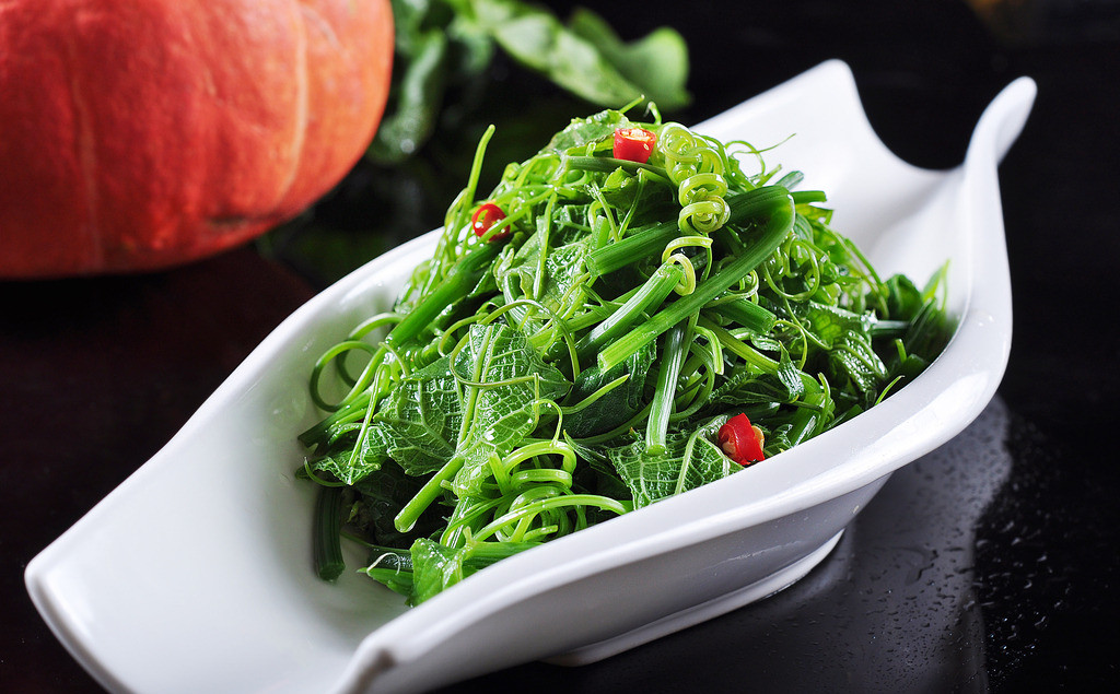 春季野菜图鉴:野菜开始上市,快来尝一口春天的味道