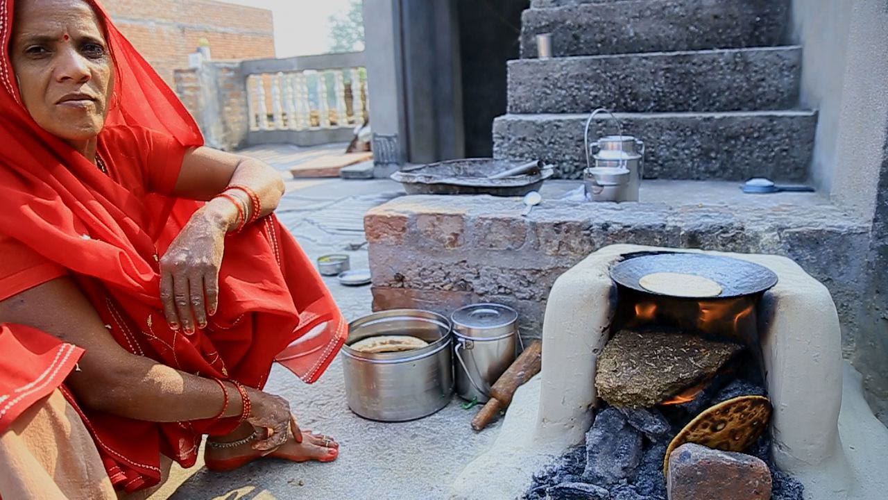 印度牛粪饼一盒2100元,牛尿210元,产品卖脱销,到底有什么用?