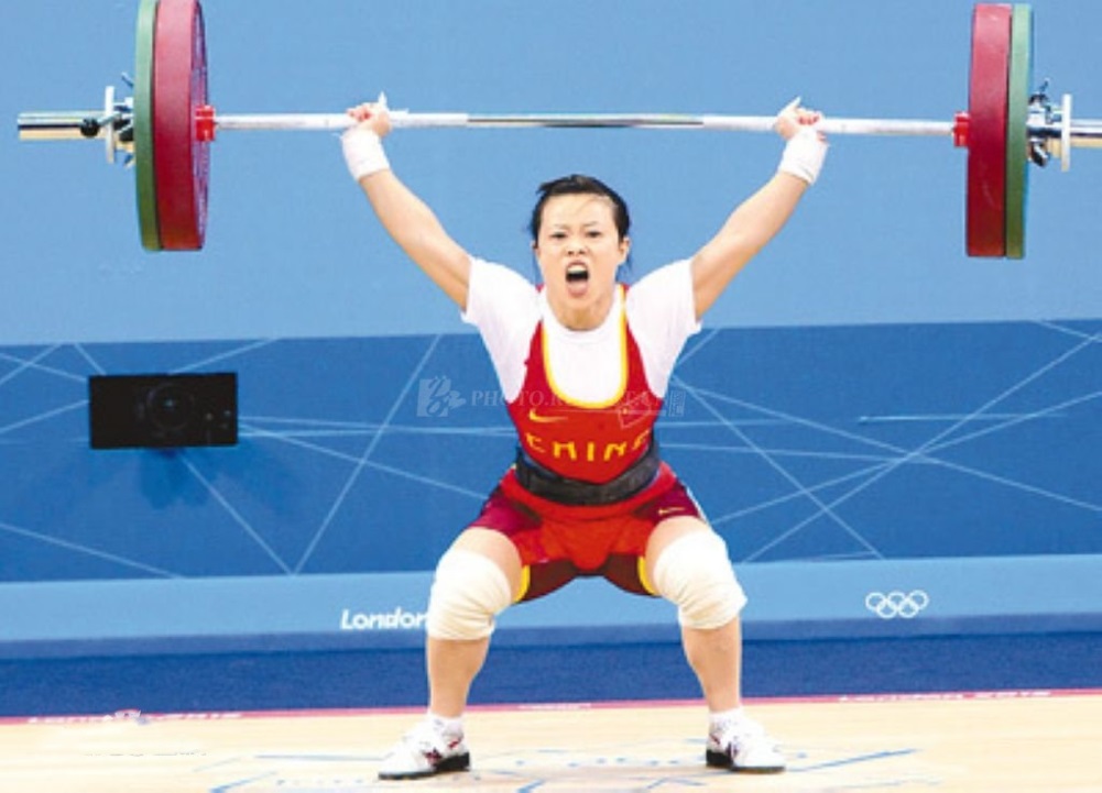 杨霞 湘西州 1977年出生 2000年悉尼奥运会 女子举重53公斤级金牌