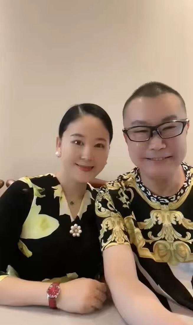 尹相杰老婆肖洋图片