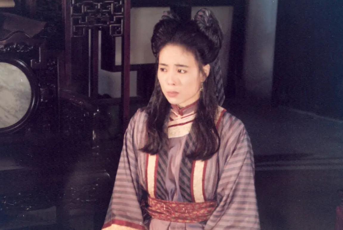 江淑娜的影视代表作不多,《戏说乾隆》中的春喜是她被内地观众最熟悉