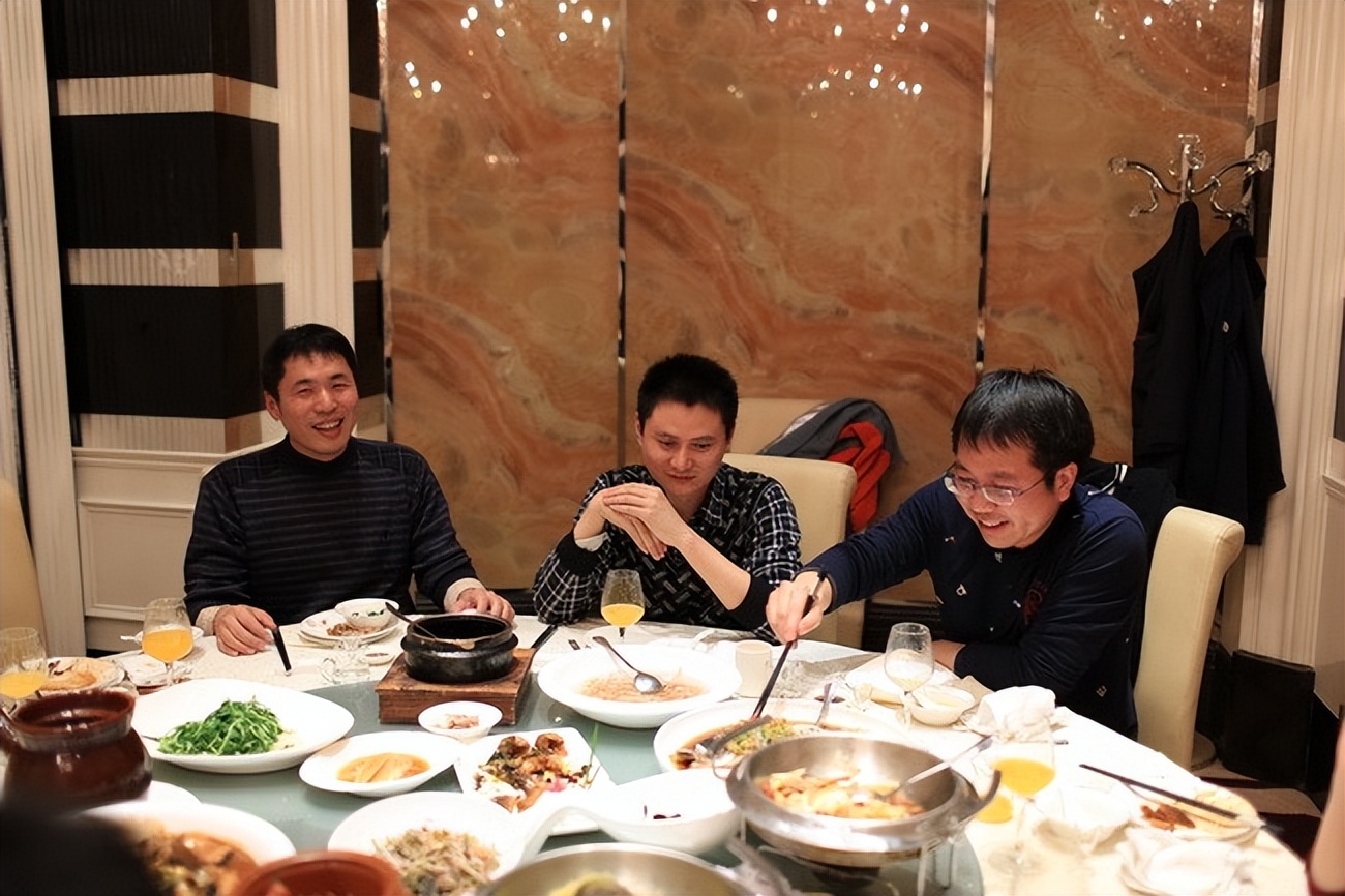 被吐槽"穷讲究"后,老北京人不服气了:您看山东人是怎么喝酒的