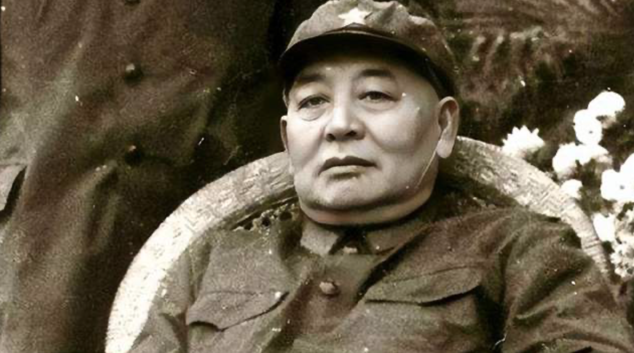 尹先炳:34岁成为王牌军军长,本应授中将,因为作风不好只授大校
