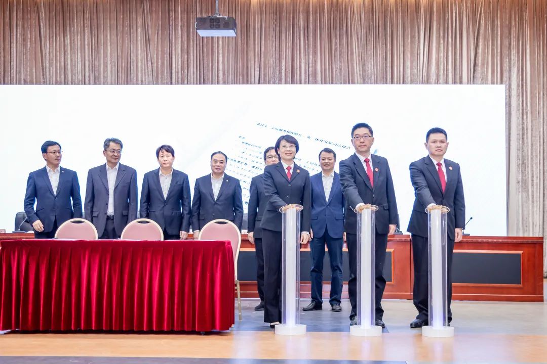 "嘉昆太"法院服务保障长三角一体化司法战略协作签约仪式暨工作推进会