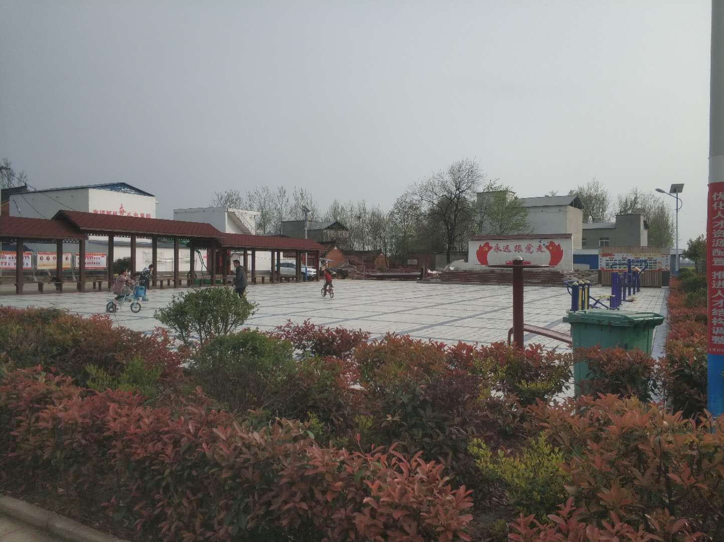 唐河县城郊乡:整洁村貌