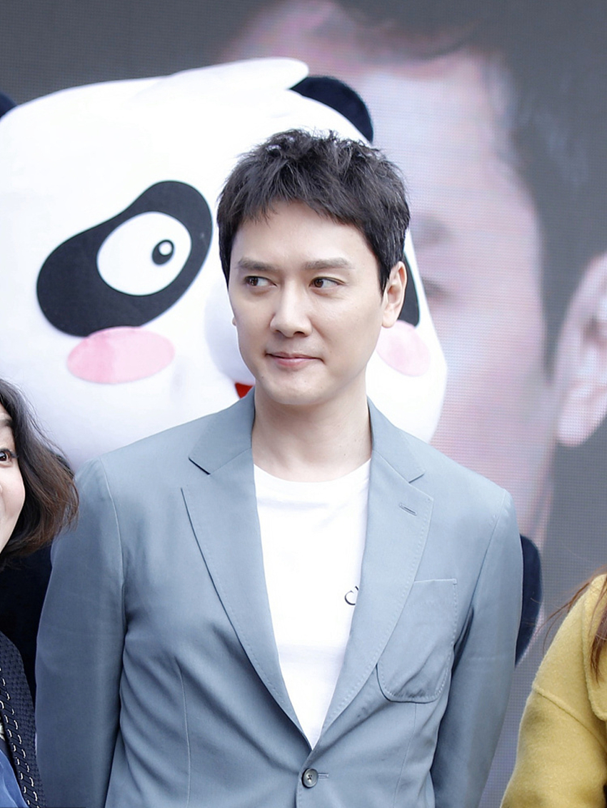 冯绍峰赵丽颖离婚,赵丽颖终于摆脱渣男,以后姐姐独美