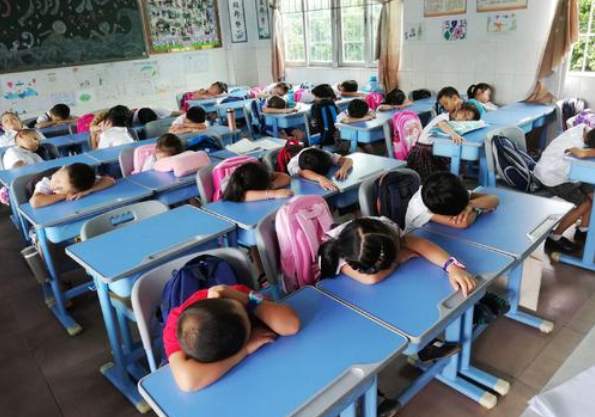 辽宁省"睡眠令"落地,中小学增加"午睡课",家长表示很支持