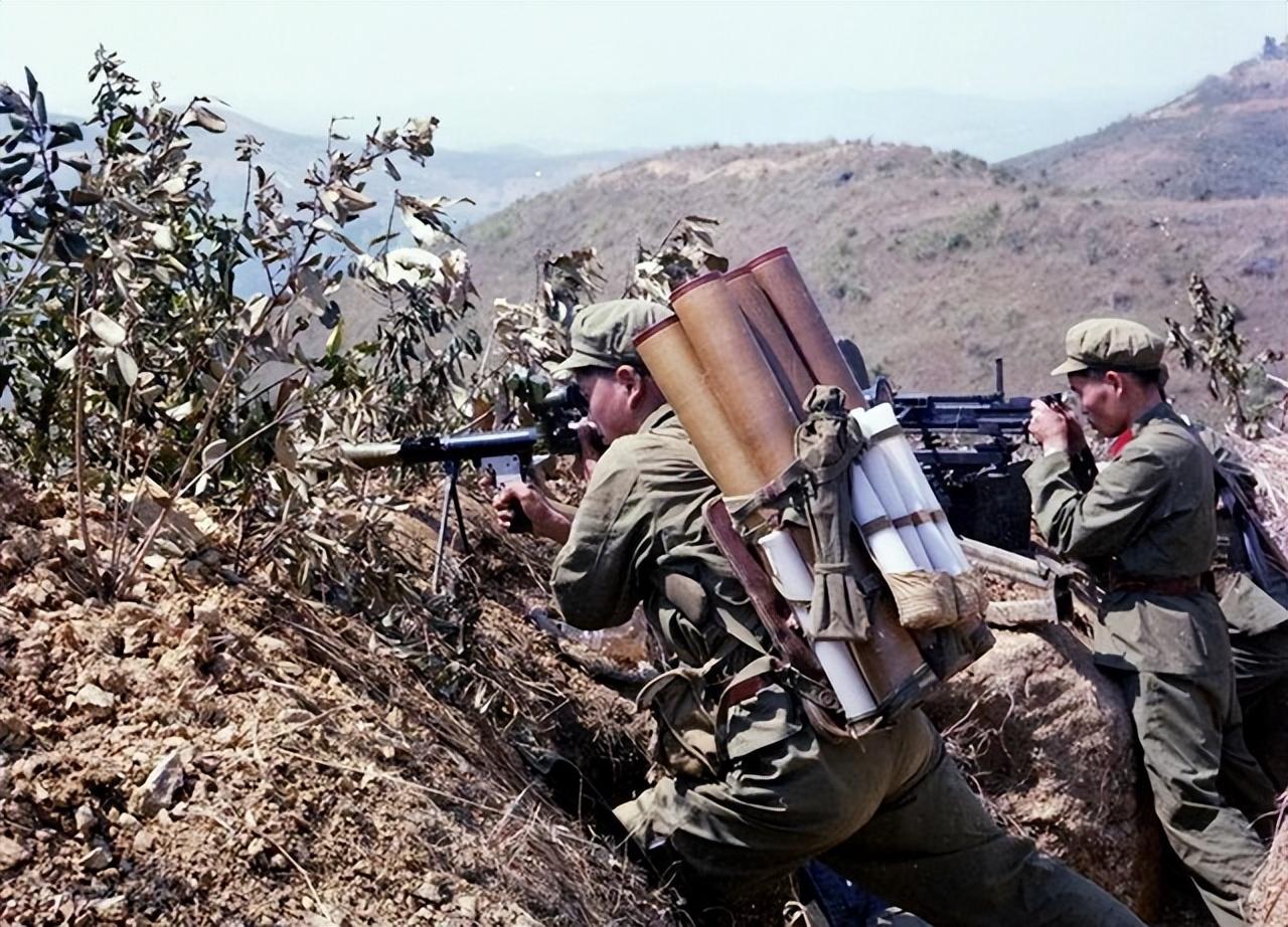 越南政府忘恩负义侵扰边境,中国军队果断出手反击