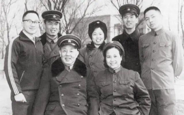 1979年苏振华病逝,妻子陆迪伦提出唯一请求,中央立即批示:同意